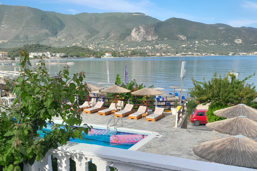 Agia Kiriaki Bungalows